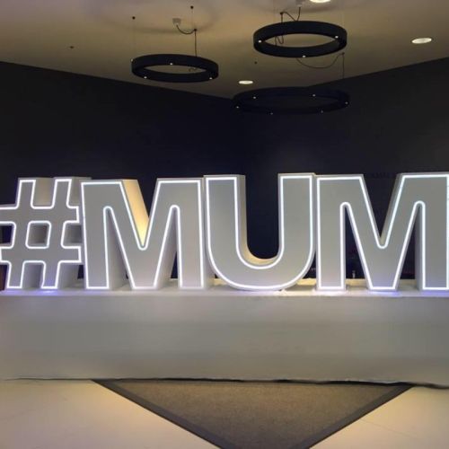 #MUM light up letters