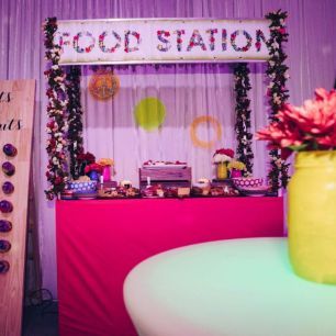 floral food station 