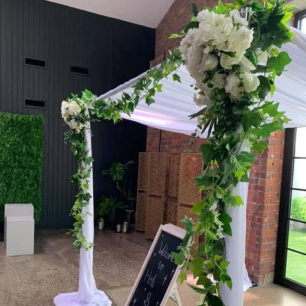 side view chuppah canopy 