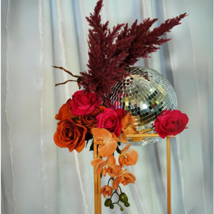 disco blooms floral centrepiece